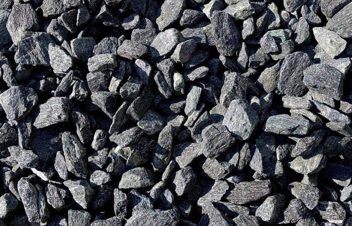 Landscaping yard article midnight