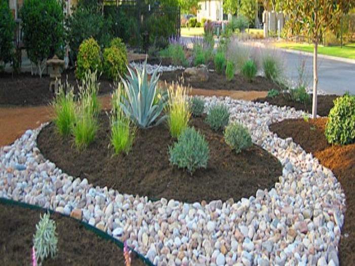 Dirt and rocks landscaping